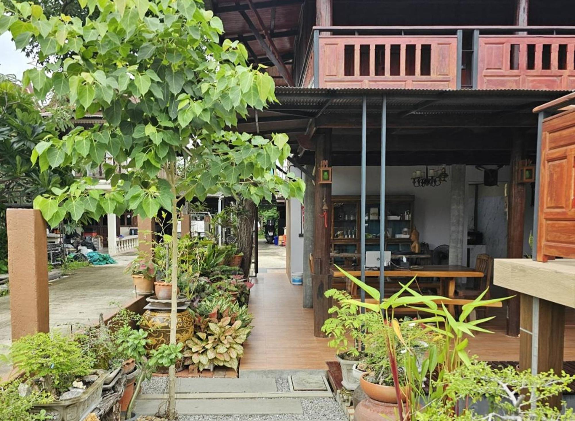 Nipatra Homestay 방콕 외부 사진